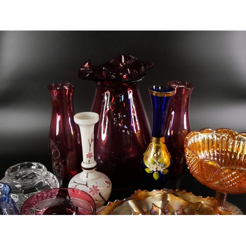 864 - A collection of glass including Thomas Webb, carnival and cranberry glass