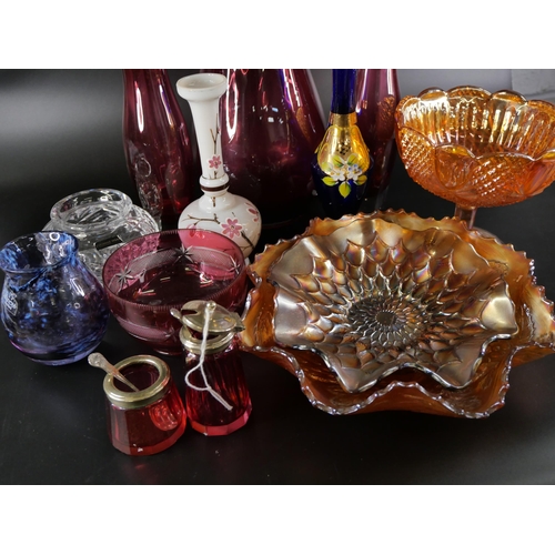 864 - A collection of glass including Thomas Webb, carnival and cranberry glass