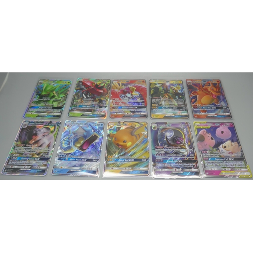 888 - Ten GX Pokemon cards