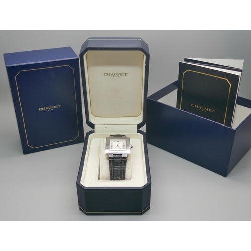 899 - A lady's Chaumet automatic wristwatch, boxed and with certificates/paperwork