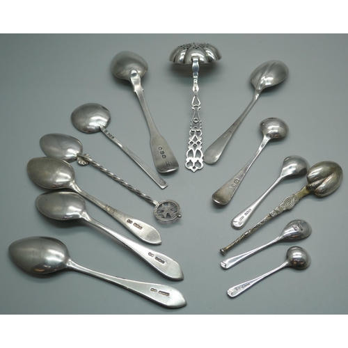 915 - A collection of silver spoons including a sifter spoon, 155g