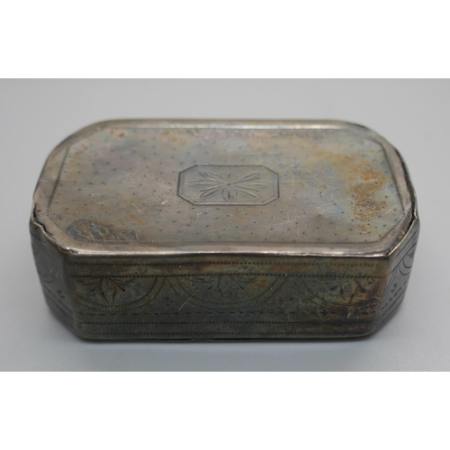 932 - A George IV silver snuff box, Birmingham 1822, Samuel Pemberton, 41g, 58mm wide