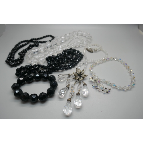 950 - French jet and glass bead necklets