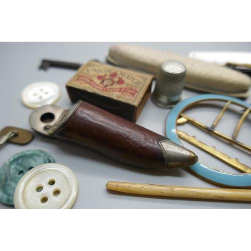 963 - Assorted items including a novelty cheroot cutter, buckle, scissors, mother of pearl handled pocket ... 