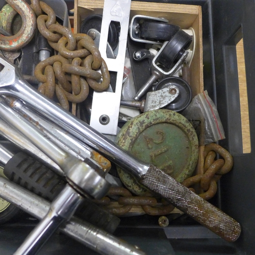 2009 - A box of assorted mechanics tools including sockets, chains, spanners, etc