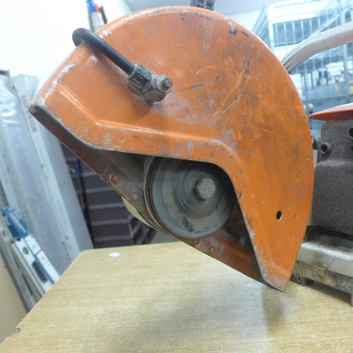 2015 - A Stihl ts400 stone cutting saw