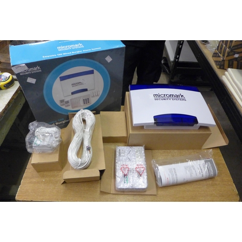 2074 - A Micromark Easywire 100 wired burglar alarm system