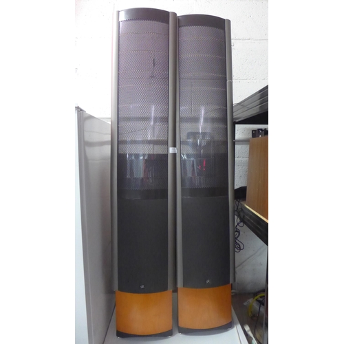 2141 - A pair of Martin Logan Clarity Hybrid electric loud speakers