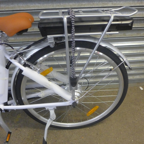 2175 - A Pure Electric women's Pure Freeway stepover electric hybrid bicycle - unused with charger and keys... 