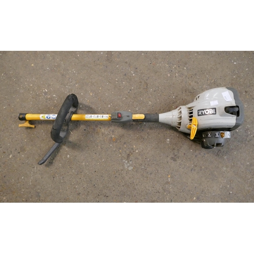 2200 - 4 Petrol multi-tools; 2 Ryobi, Bauker SCB30 and one other with attachments