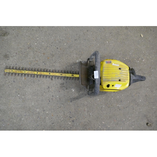 2208 - A McCulloch Virginia hedge trimmer (MH335)