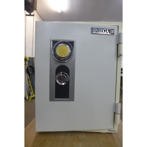 2256 - An Omega 200 fire safe with combination and key locks - combination key and instructions included