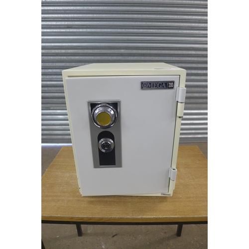 2256 - An Omega 200 fire safe with combination and key locks - combination key and instructions included