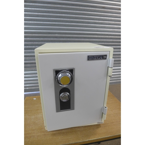 2256 - An Omega 200 fire safe with combination and key locks - combination key and instructions included