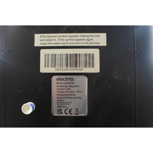 2258 - An Electriq ice machine (eiQICECM)