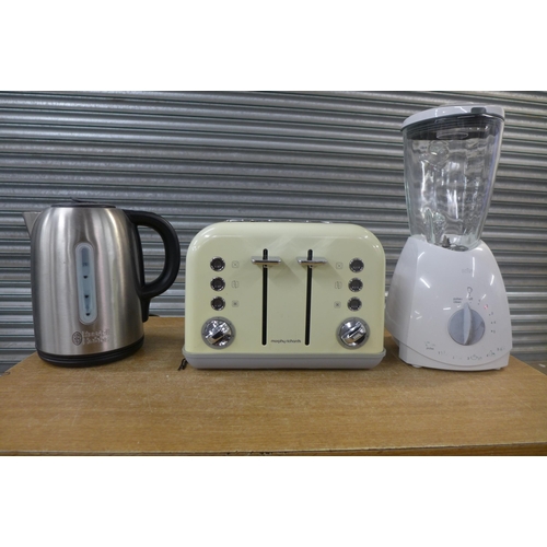 2259 - A Morphy Richards 4 pod toaster, a Braun blender with glass jug and a Russell Hobbs electrical kettl... 