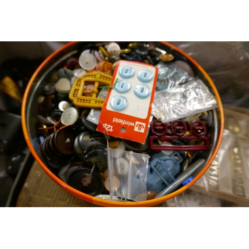 2290 - A box of various household items including plugs, spoons, mini clock faces and a large assortment of... 