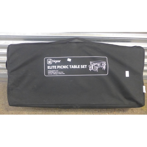 2336 - A hi-gear Elite folding picnic table set in carry bag