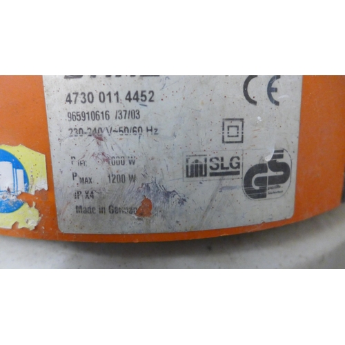 2348 - A Stihl vacuum cleaner 9SE-60C)