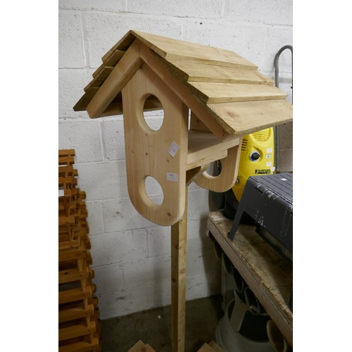 2211 - A pine bird house - approximately 5.5ft