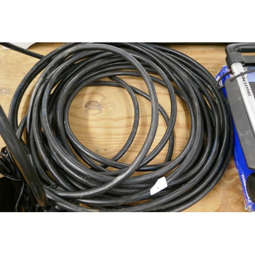 2359 - Approx. 25m of 6mm armoured cable with clips