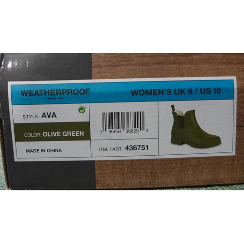 3047 - Pair of womens - Olive Green waterproof boots size UK 8. *This lot is subject to VAT