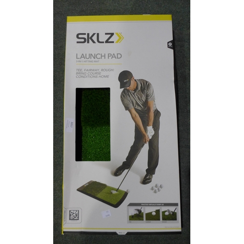 3057 - One Sklz Launch Practice Pad    (313-386)   * This lot is subject to vat