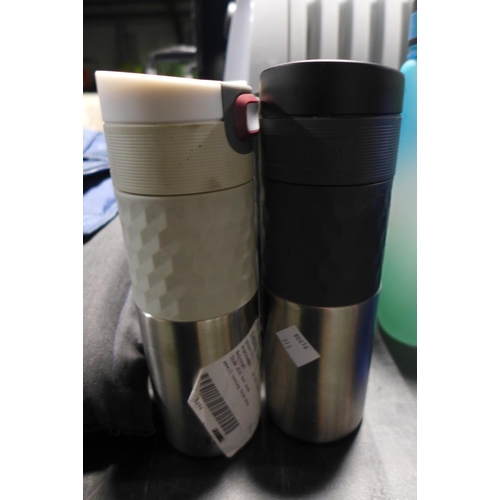 3073 - Four Kambukka Hot/Cold Travel Mugs  (313-209,432,433)   * This lot is subject to vat