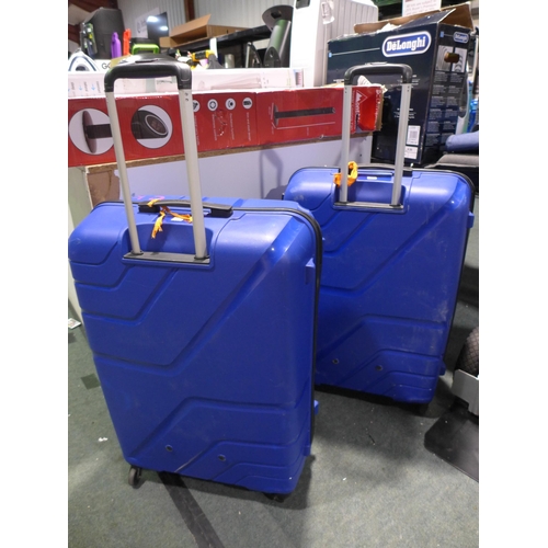 3077 - Two American Tourister Jetdriver 79cm Spinner Cases  (one broken zip)    (313-166,167)   * This lot ... 