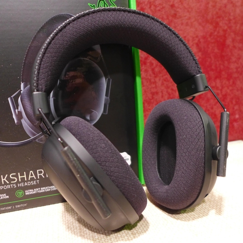 3106 - Razer Blackshark pro Gaming Headset  (313-20)   * This lot is subject to vat