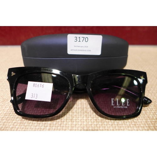 3170 - Elle Ladies Clam Sunglasses   (313-398)   * This lot is subject to vat