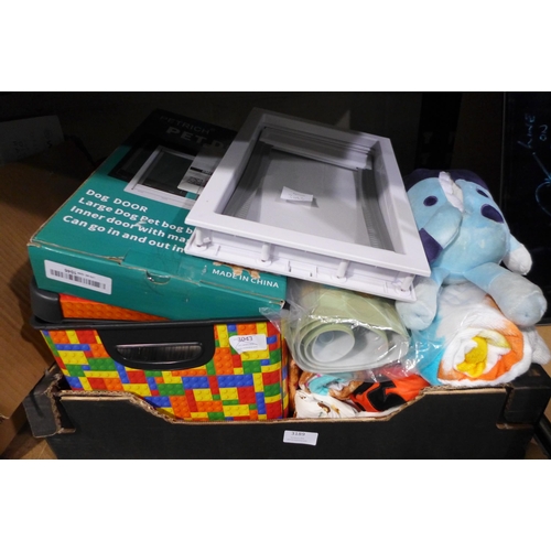 3189 - Mixed children's and pet household items ( inc Bluey / Barbie) * this lot is subject to VAT