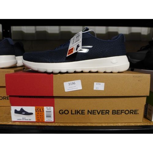 3196 - Pair of ladies navy Skechers, size UK 5.5. *This lot is subject to VAT