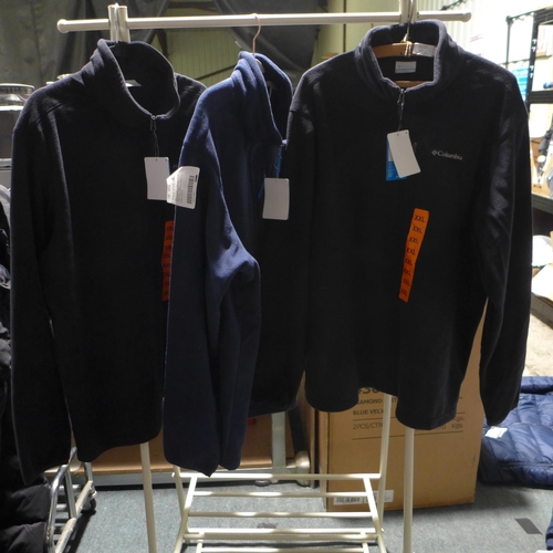 3222 - Three Columbia half zip fleeces (size XXL) - various colours *This lot is subject to VAT