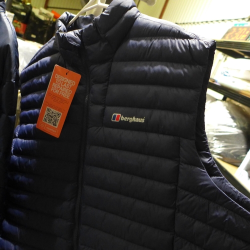 3224 - Two Men's Columbia Jacket's and Berghaus Gilet (all size XXL). *This lot is subject to VAT