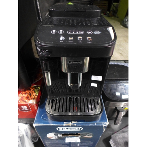 3288 - Delonghi Magnifica Evo Bean To Cup Coffee Machine, Original RRP £284.99 + vat          (313-310)   *... 