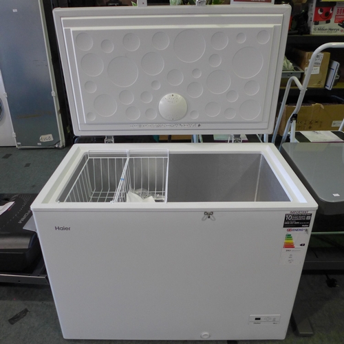 3349 - Haier 319L White Chest Freezer - with Keys Model HCE319F, Original RRP £279.99 + vat      (313-87)  ... 