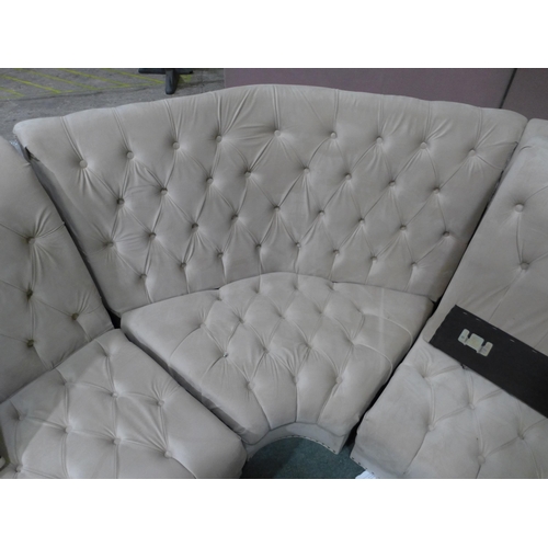 3351 - Fawn Tufted Corner Sofa with Feet & Spare Arm Cushions