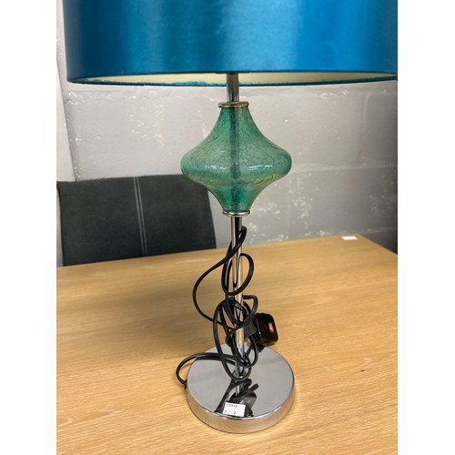 1600A - A pair of teal glass and chrome table lamps