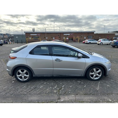 2378 - A 2008 Honda Civic i-VTEC SE 1.8L 6 speed manual Petrol 1799cc car. Registration: FH08 ZSX MOT valid... 