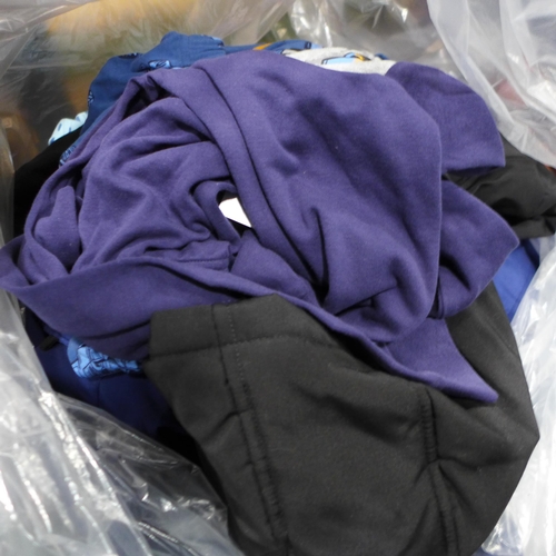 3041 - Quantity of children's clothing - mixed sized/ style *This lot is subject to VAT