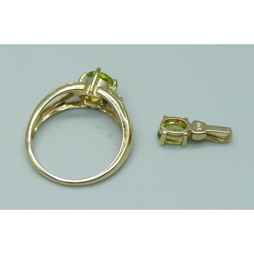 1084 - A 9ct gold ring set with peridot and diamonds and a 9ct gold pendant set with peridot, 3.3g, ring si... 