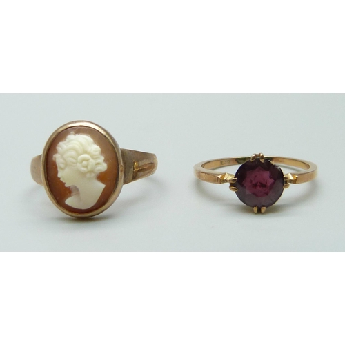 1102 - Two 9ct gold rings, 3.9g, L and M