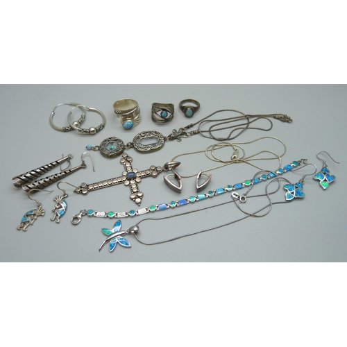 1118 - A collection of silver jewellery including a large silver cross pendant set with opal