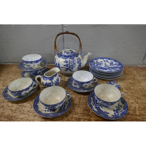 1136 - A Japanese blue and white tea set **PLEASE NOTE THIS LOT IS NOT ELIGIBLE FOR POSTING AND PACKING**