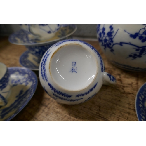 1136 - A Japanese blue and white tea set **PLEASE NOTE THIS LOT IS NOT ELIGIBLE FOR POSTING AND PACKING**