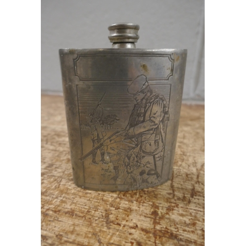 1150 - Pewter ware, tankards, miniature coal scuttle, etc. **PLEASE NOTE THIS LOT IS NOT ELIGIBLE FOR POSTI... 