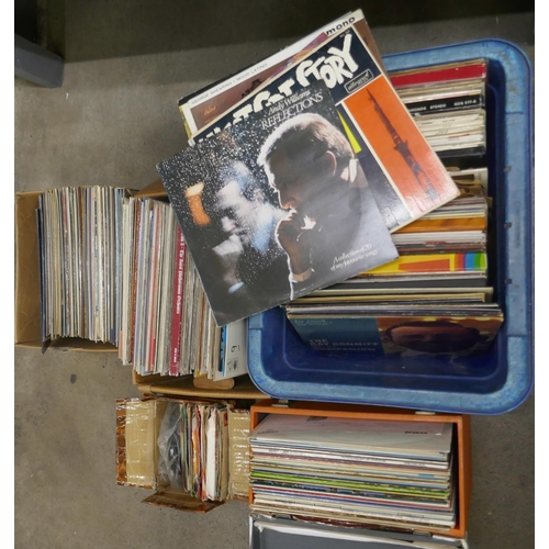 1176 - A large collection of LPs and 45 rpm vinyl records, some classical, mainly 1950s and 1970s artists *... 