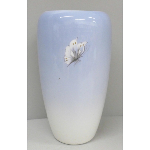 601 - A Royal Copenhagen vase, 22.5cm
