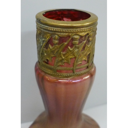 629 - A Loetz iridescent glass vase, 17cm
